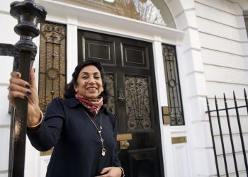 Healthy Smile, Confidence & Attraction: Why Your Teeth Matter More Than You Think