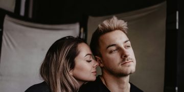 sex recession couple