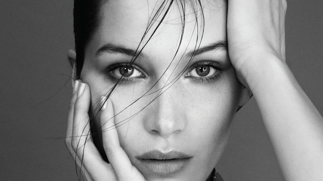 Bella Hadid head shot