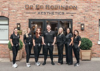 healthy glowing skin natural aesthetic treatment - team