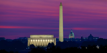 A Cultural and Travel Guide to Washington, DC