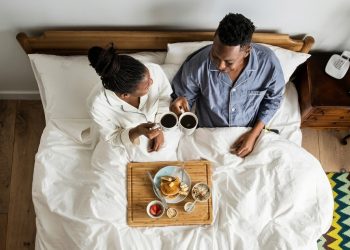 How to sleep better in hot weather